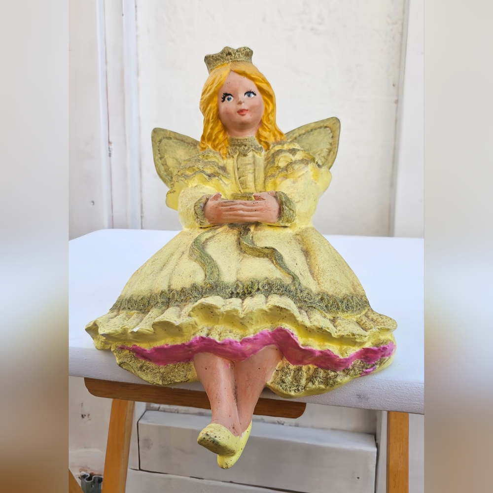 VINTAGE SHELF FAIRY